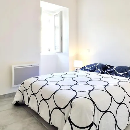 Lägenhet Appartement De 2 Chambres Avec Vue Sur La Ville Balcon Et Wifi A Sartene Sartène
